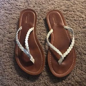 Aeropostale Braided flip flops